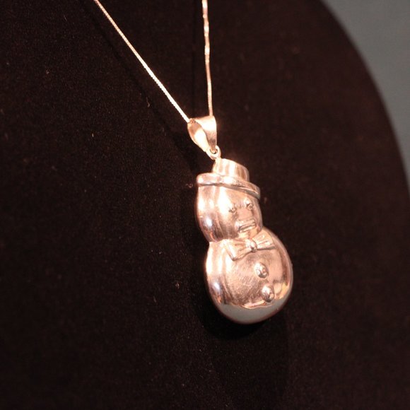 Sterling Silver Snowman Necklace (SN0002) - Picture 3 of 9